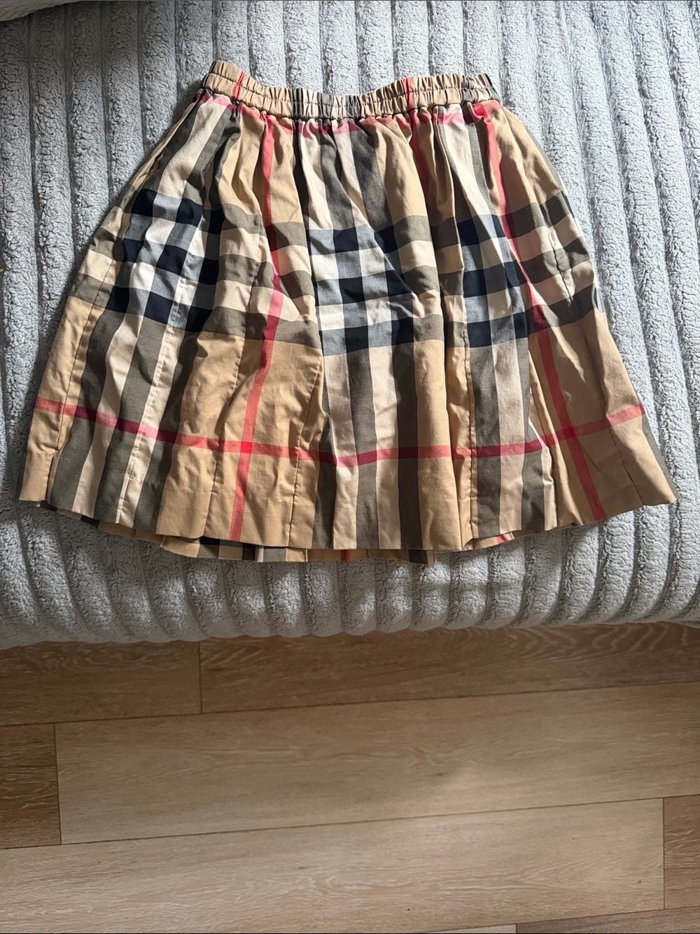 Burberry Beige Plaid Pleated Skirt with Black & Red Stripes